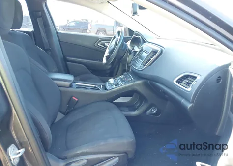 2016 Chrysler 200 Limited из США, поврежденный, VIN 1C3CCCAB2GN126612